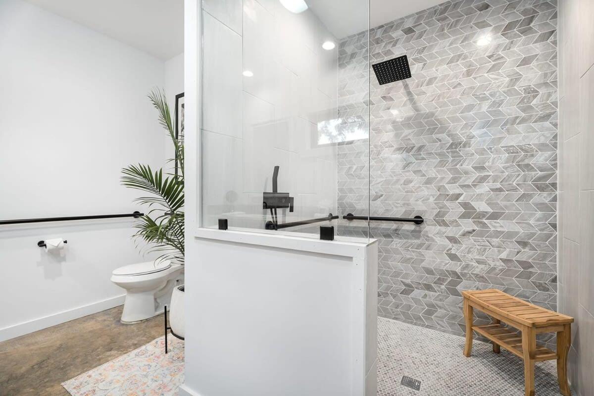 Petit Paradis Studio With Hot Tub Fredericksburg Bagian luar foto